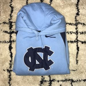 Nike UNC lacrosse sweatshirt.